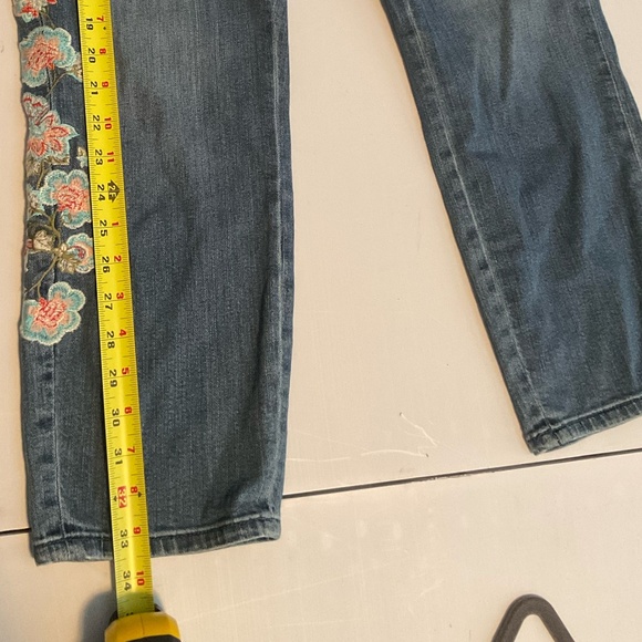 J. Jill Embroidered Denim Crop Jeans - Picture 2 of 7